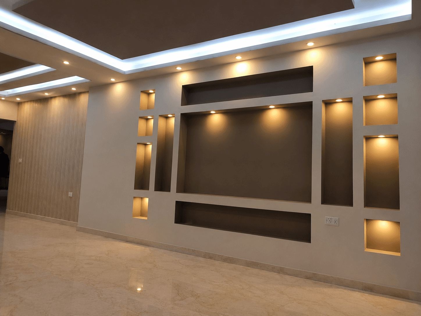 Hall interior by Iqbal Interiors — 3